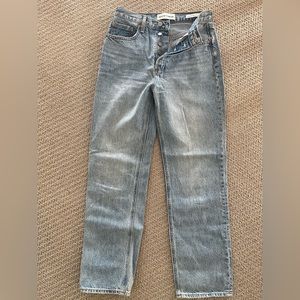 Denim forum jeans